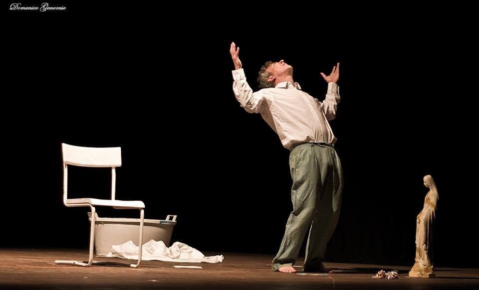 Il racconto circolare di "Un uomo a metà"