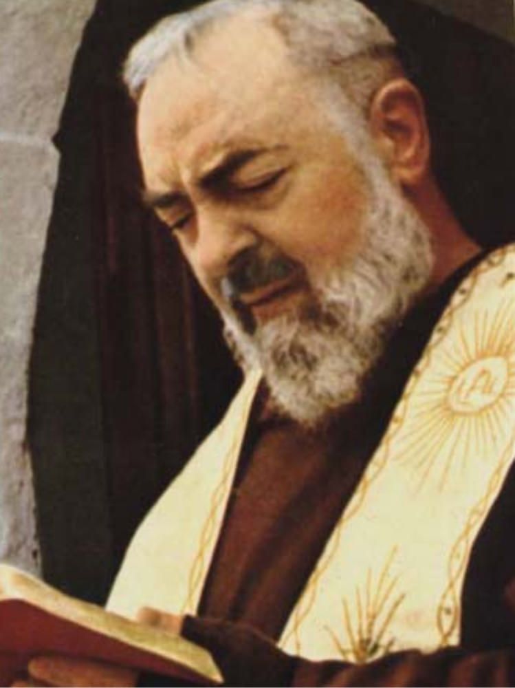 Cosenza, anziana raggirata in nome di Padre Pio