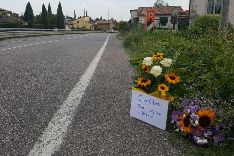 Ragazzo 14enne investito, spedizione punitiva contro la casa dell’indagato