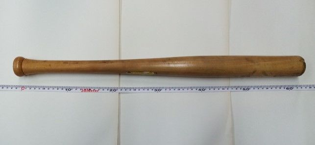 In auto con una mazza da baseball, denunciato un 53enne a Vibo