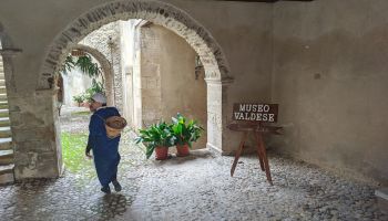 Piccola cronaca da San Vincenzo La Costa, tra dipendenze da gioco e Sanremo. Alla vigilia dell’ultima guerra