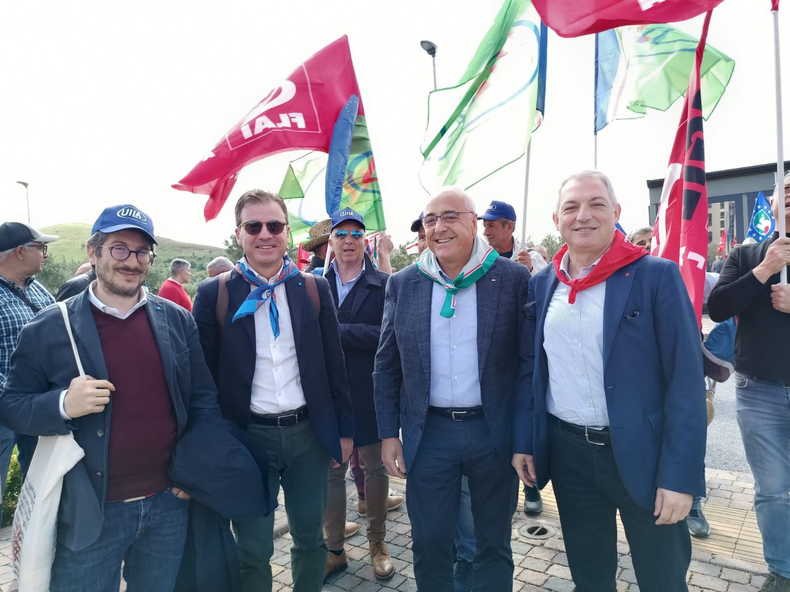 «Il Sud sia la priorità del Paese». Sindacati in piazza (anche) contro l’autonomia differenziata