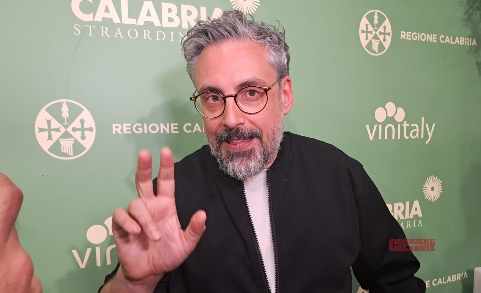 Sanremo, i brani al primo ascolto: Brunori voto 8