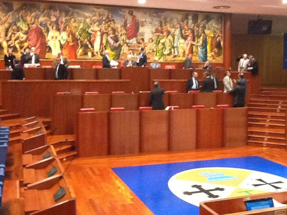 Sulle dimissioni il Consiglio si divide