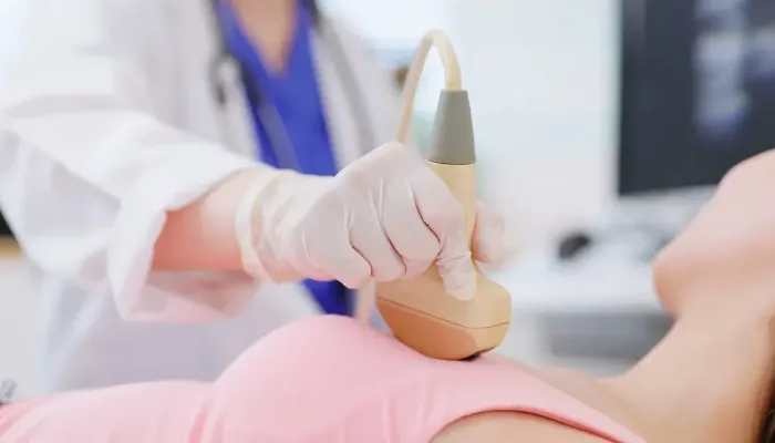 Screening gratuiti e sensibilizzazione, l’Asp di Catanzaro lancia la campagna di prevenzione dei tumori femminili