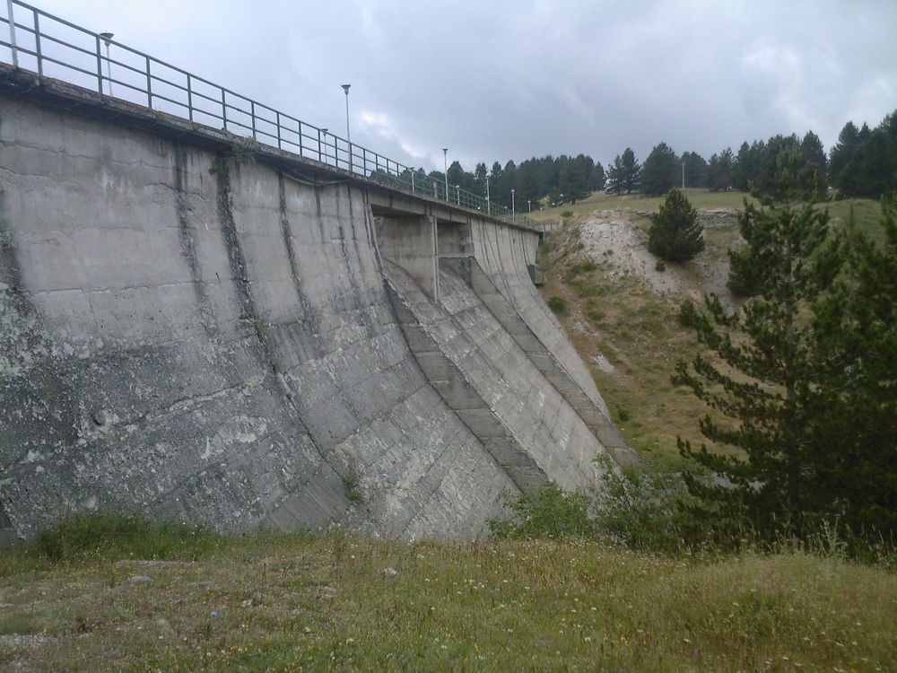 Scoppia il caso delle dighe: decine di milioni bloccati e Consorzi «inadeguati»