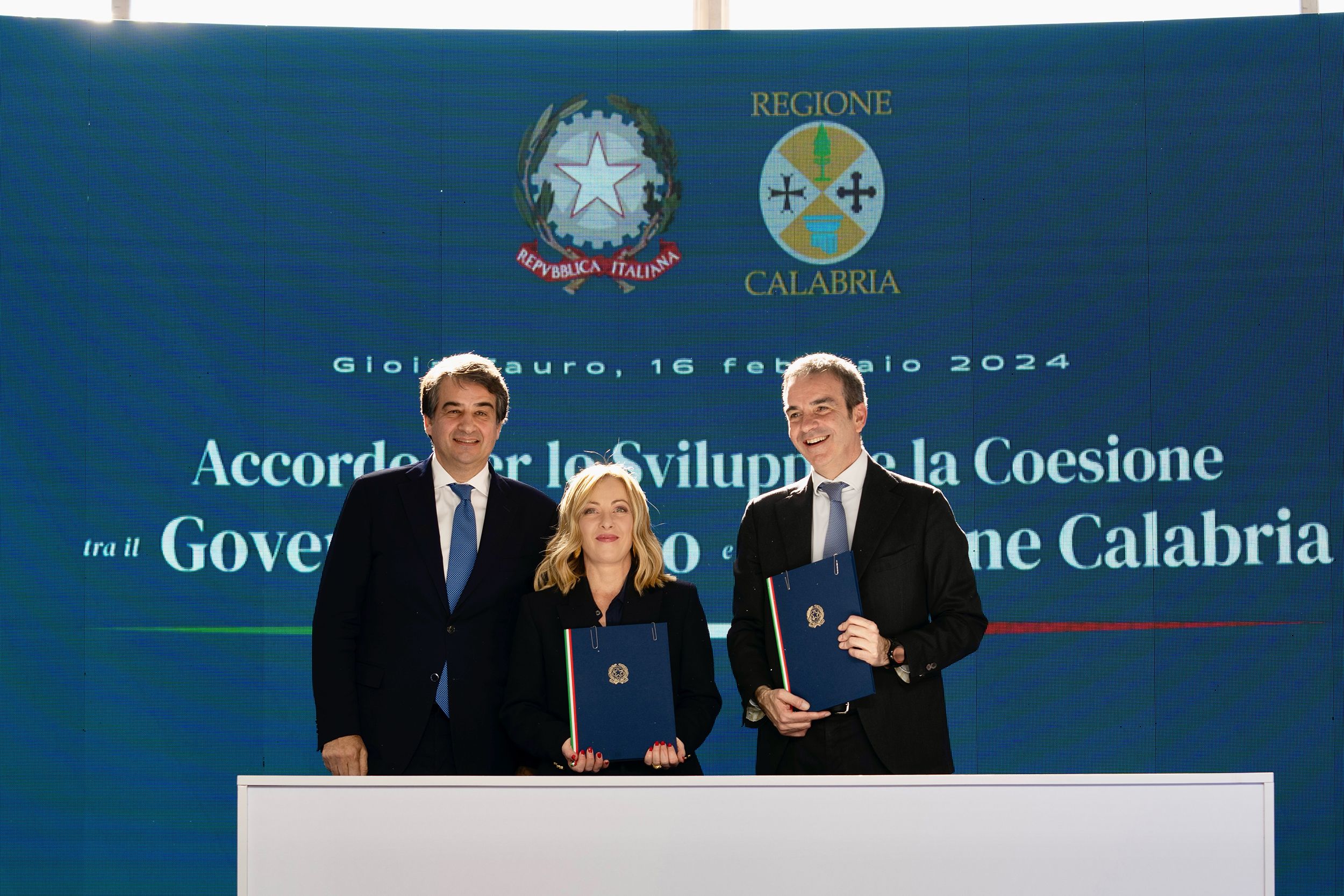 «Alla Calabria l’importo più consistente finora assegnato, per noi sarà hub del Mediterraneo»