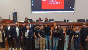 Rifiuti, gli studenti del “Mattei” di Castrovillari fanno la differenza