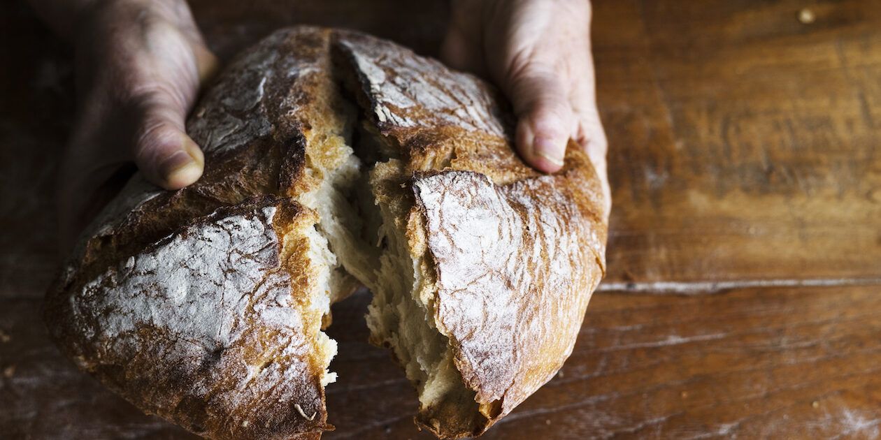 Il pane della ‘ndrangheta: i prezzi decisi da un “cartello” di aziende in mano alle cosche