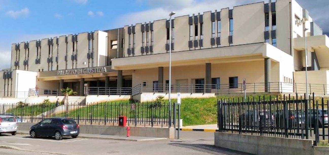 Castrovillari, Anm contro gli avvocati: «Astensione dalle udienze incomprensibile»