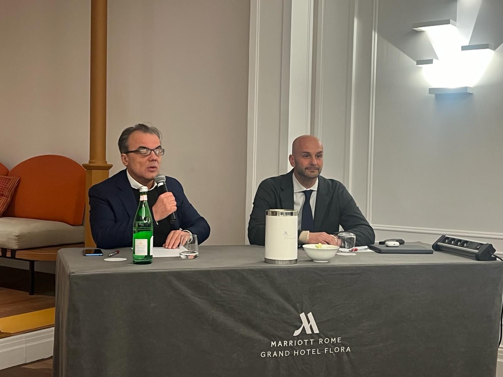 Procaccini incontra i calabresi a Roma: «Dare fiducia a noi significa cambiare l’Europa»