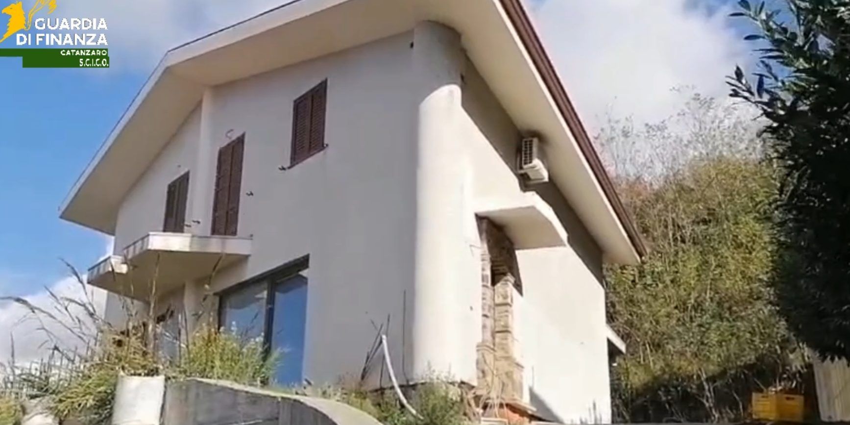 ‘Ndrangheta, sequestri per oltre 4,5 milioni di euro per due esponenti della cosca Anello-Fruci – VIDEO E NOMI