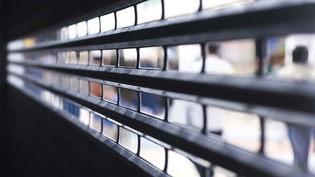 Confesercenti-Swg: «Solo 6 attività su 10 intenzionate a riaprire»