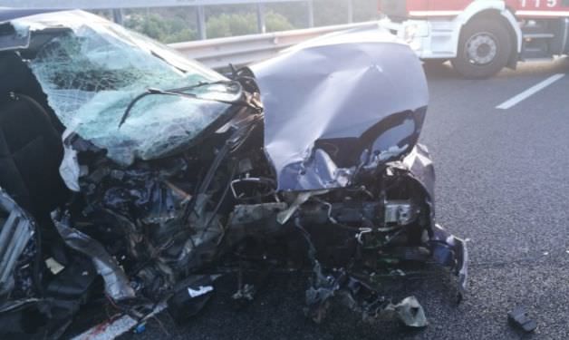 Grave incidente tra Mammola e Gioiosa Jonica: sei feriti