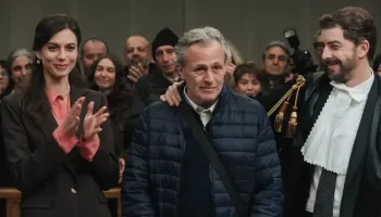 “Zustìssia” al Teatro “Comunale” di Catanzaro. Quando un errore giudiziario costa una vita