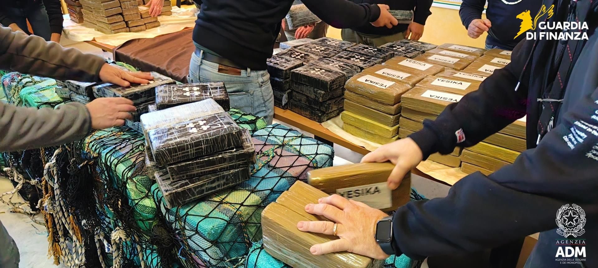 Due tonnellate di cocaina sequestrate nel porto di Genova