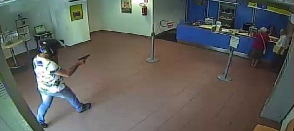 Due rapine in un giorno a Pizzo, tre arresti