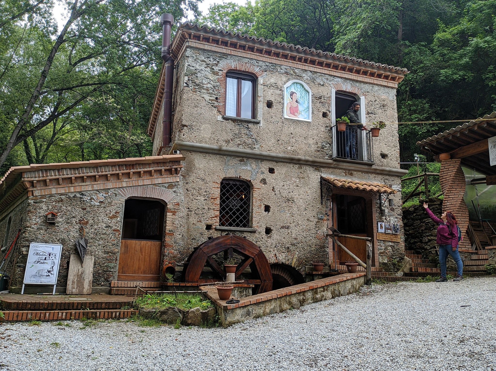 Gran finale del Festival delle Erranze e della Filoxenia: passeggiata, concerto e festa del pane