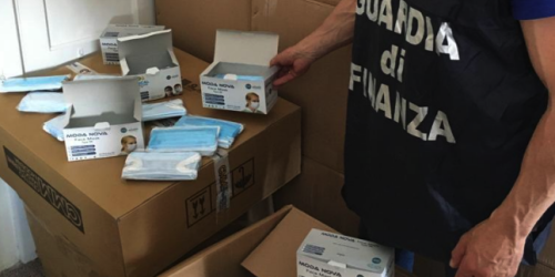 mascherine sequestro crotone