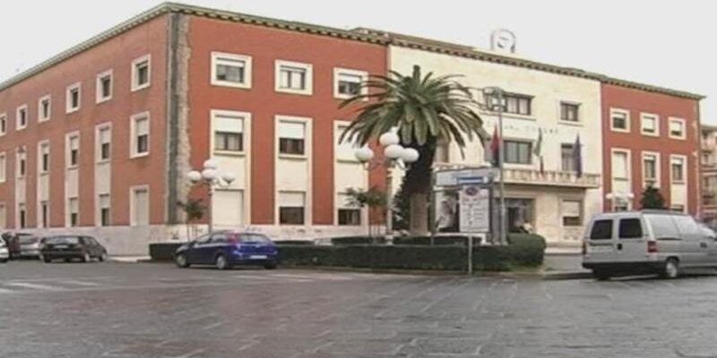 Crotone, pronta la sfiducia al presidente Greco
