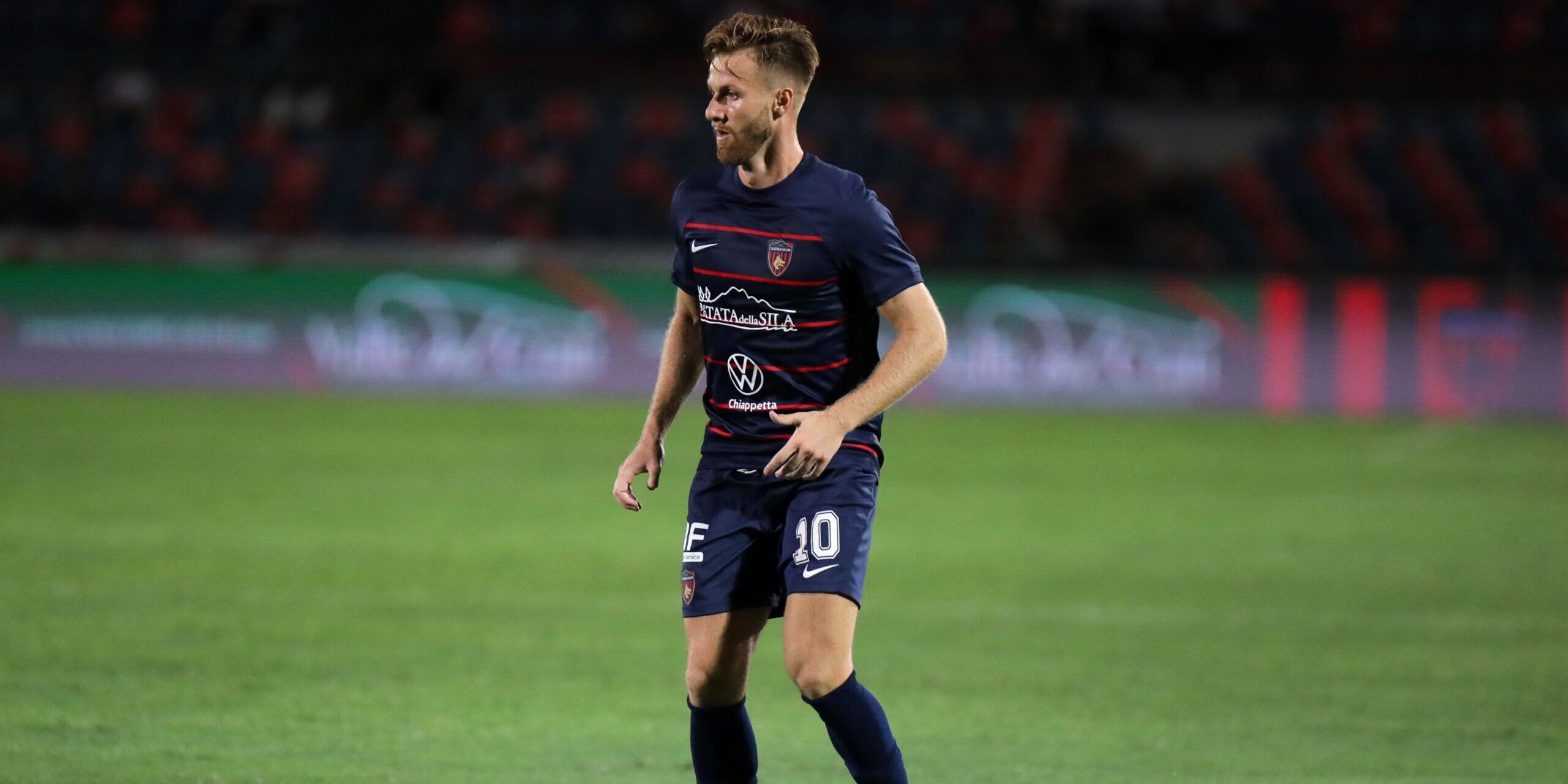 D’Urso dice addio al Cosenza, passa a titolo definitivo alla Triestina