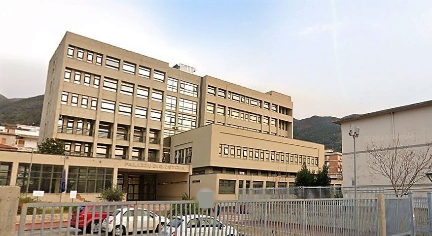 Dramma nel Cosentino, 15enne trovato morto in casa: aperta un’inchiesta della Procura