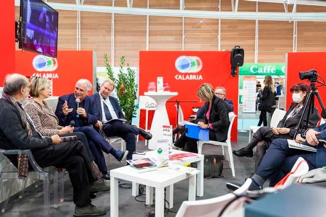 “Vibo capitale italiana del libro” si presenta a Torino