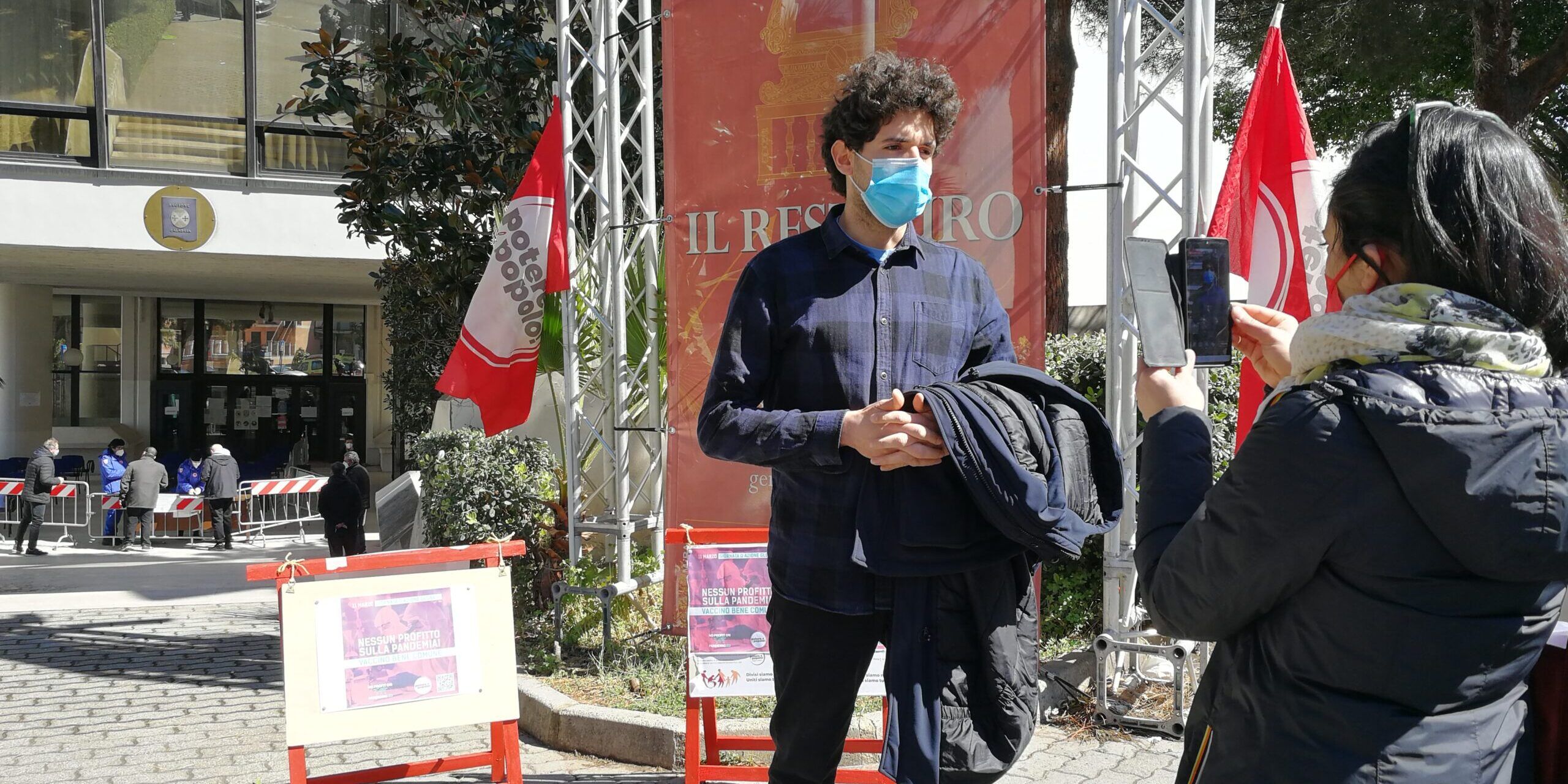 «Nessun profitto sulla pandemia», la campagna nazionale anche a Palazzo Campanella