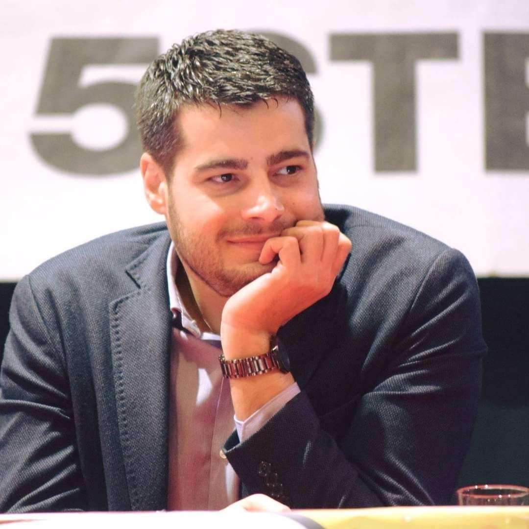 Tucci si autosospende dal Movimento 5 Stelle