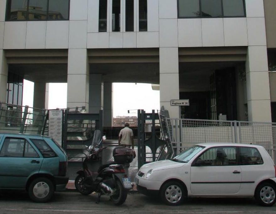 Fincalabra "giocava" con i soldi della Regione