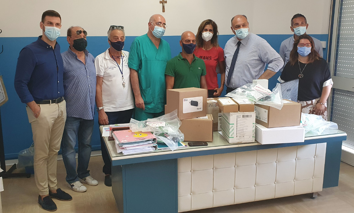 Locri, dall'Ong "Still I rise" quasi 13mila euro per i reparti di Pediatria e Ginecologia