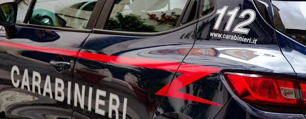 Uccide la ex e il nuovo compagno e poi si suicida