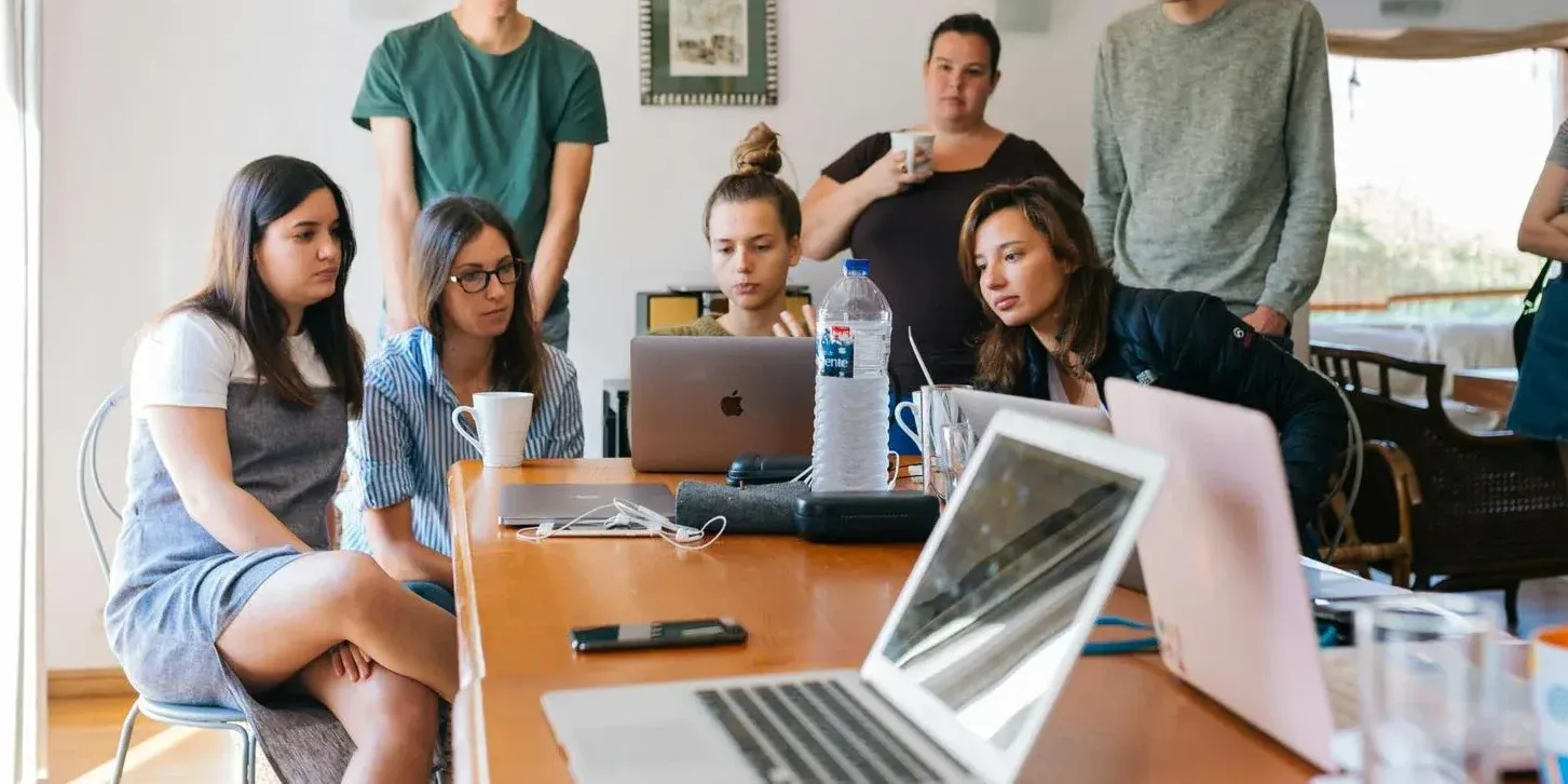 Decreto lavoro, i bonus giovani-donne fino a 650 e 800 euro
