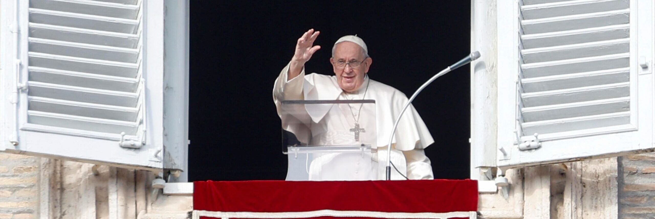 Urbi et Orbi, Papa: «Quante stragi d’innocenti, sono i Gesù d’oggi»