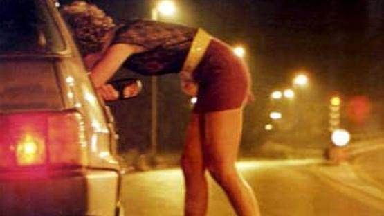 Ricatti a sfondo sessuale a Reggio, chiuse le indagini su trans