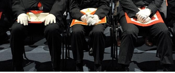 FATA MORGANA | Tutti gli uomini della loggia "coperta"