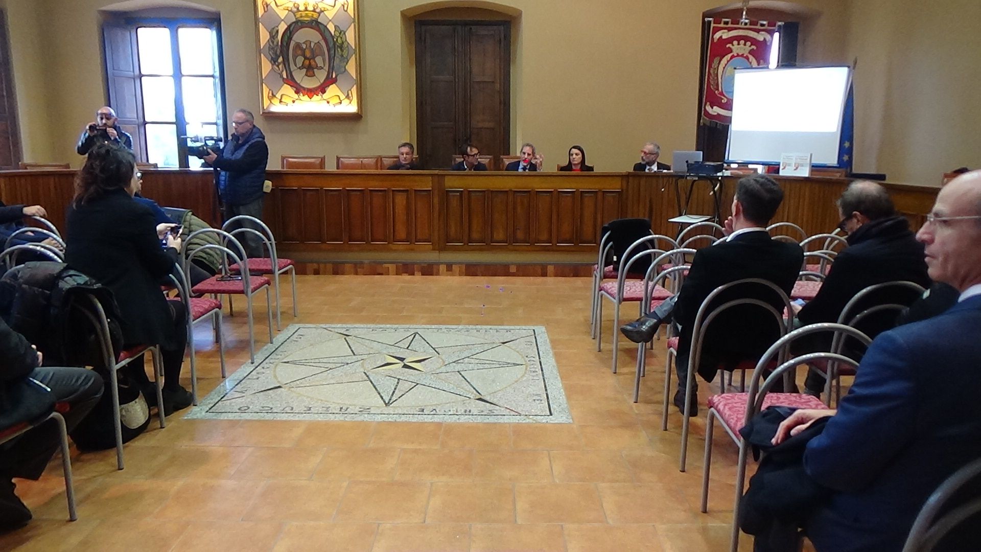 Il rapporto Ca’ Foscari sui Comuni in crisi: «La Calabria la regione con più enti interessati»