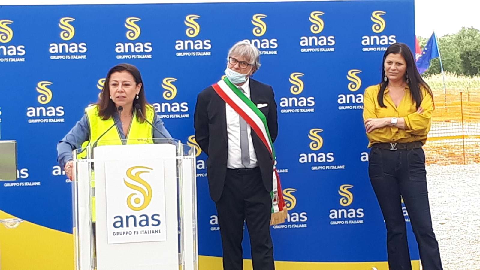 Terzo Megalotto della 106 è realtà. Il ministro inaugura i cantieri: «Opera strategica per l'Italia intera»