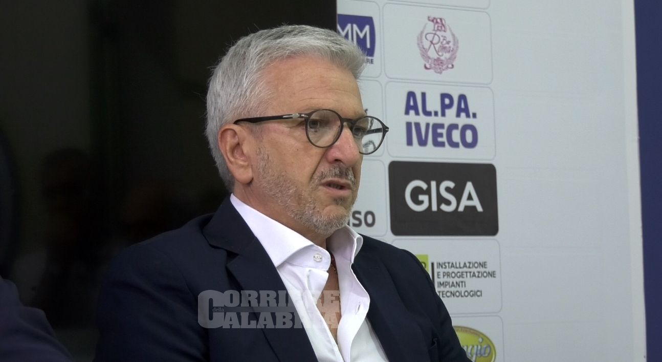 Fc Lamezia, ora è caos: Maglia saluta tutti e il futuro del club è sempre più in bilico