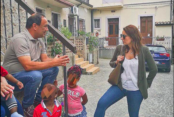 Ferrara incontra Lucano: «A Riace esperienza positiva»