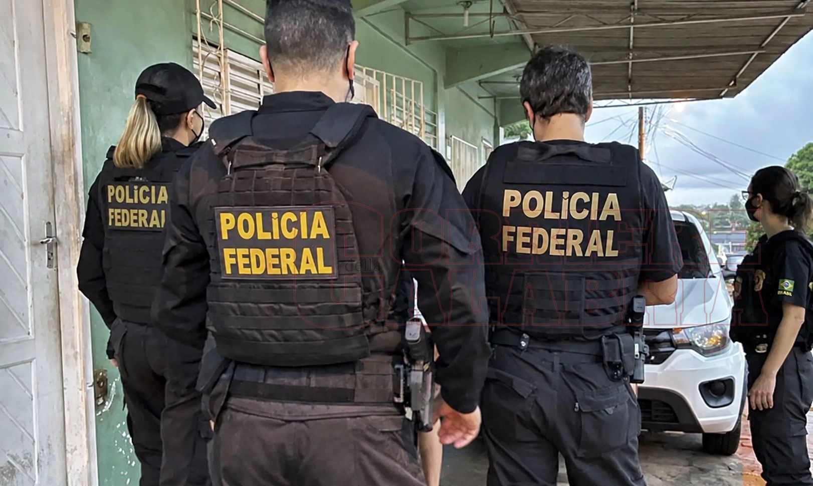 ’Ndrangheta, Paula e i messaggi prima del blitz nella villa degli Assisi. L’allarme agli avvocati: «La Polizia Federale è qui»