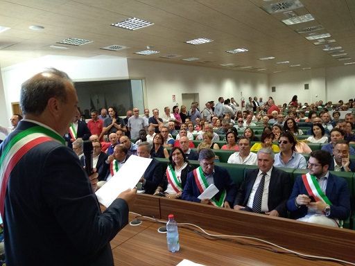 Sanità nel Pollino, in 300 “occupano” la Cittadella – FOTO