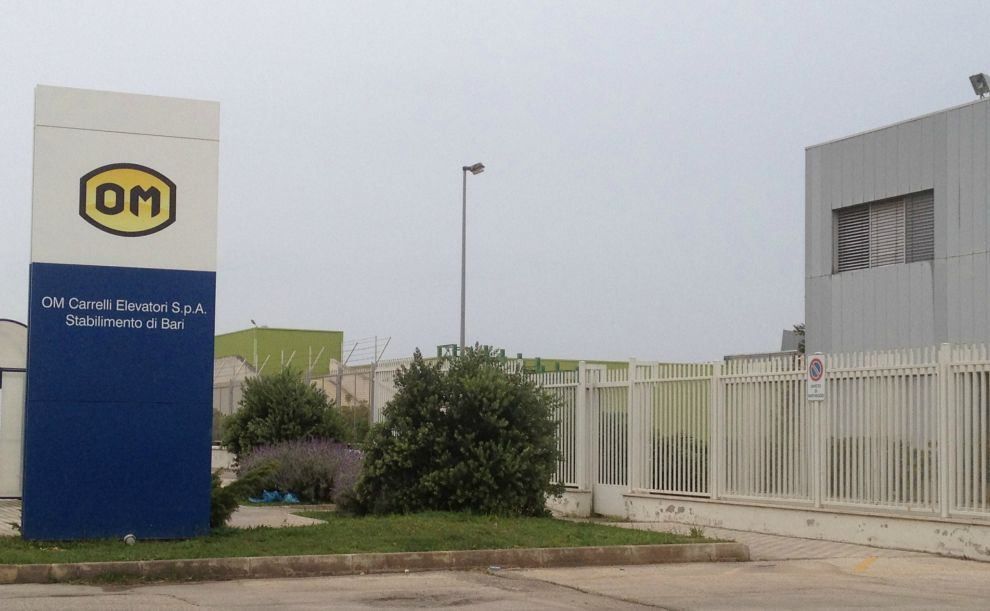 Firmato l'accordo per la produzione di auto a Gioia Tauro