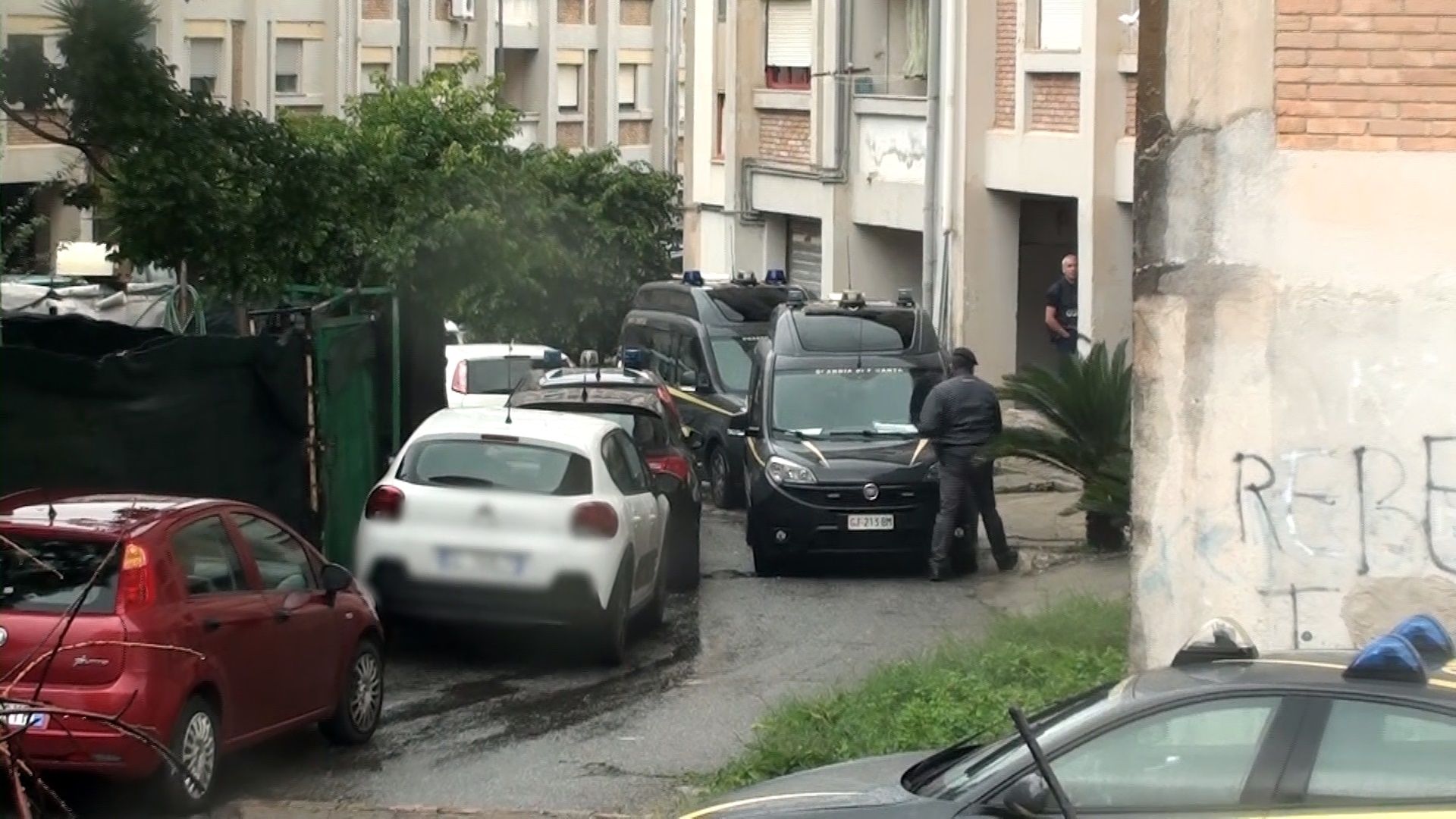 “Focus ‘ndrangheta” ad Arghillà: arrestato un 20enne. Sequestrati 800 grammi di marijuana – VIDEO