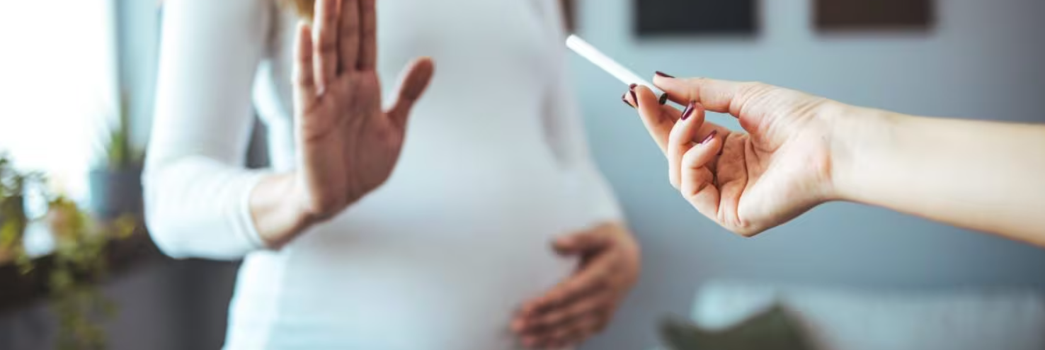 «Neonato a rischio con due sole sigarette al giorno in gravidanza»
