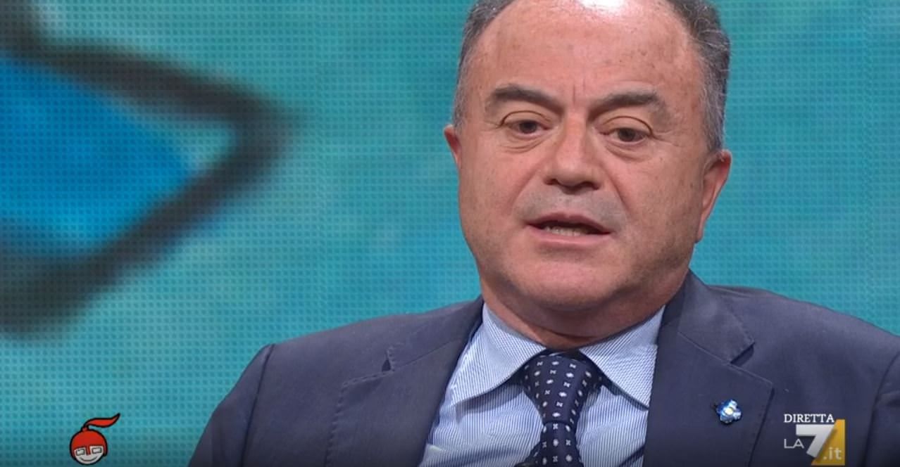 Gratteri: «’Ndrangheta e politica sempre più a braccetto»