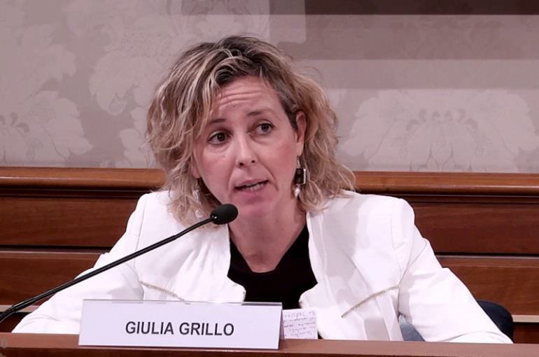 Grillo "arrabbiata” con Oliverio: «Se procede con le nomine sta dichiarando la guerra» – VIDEO