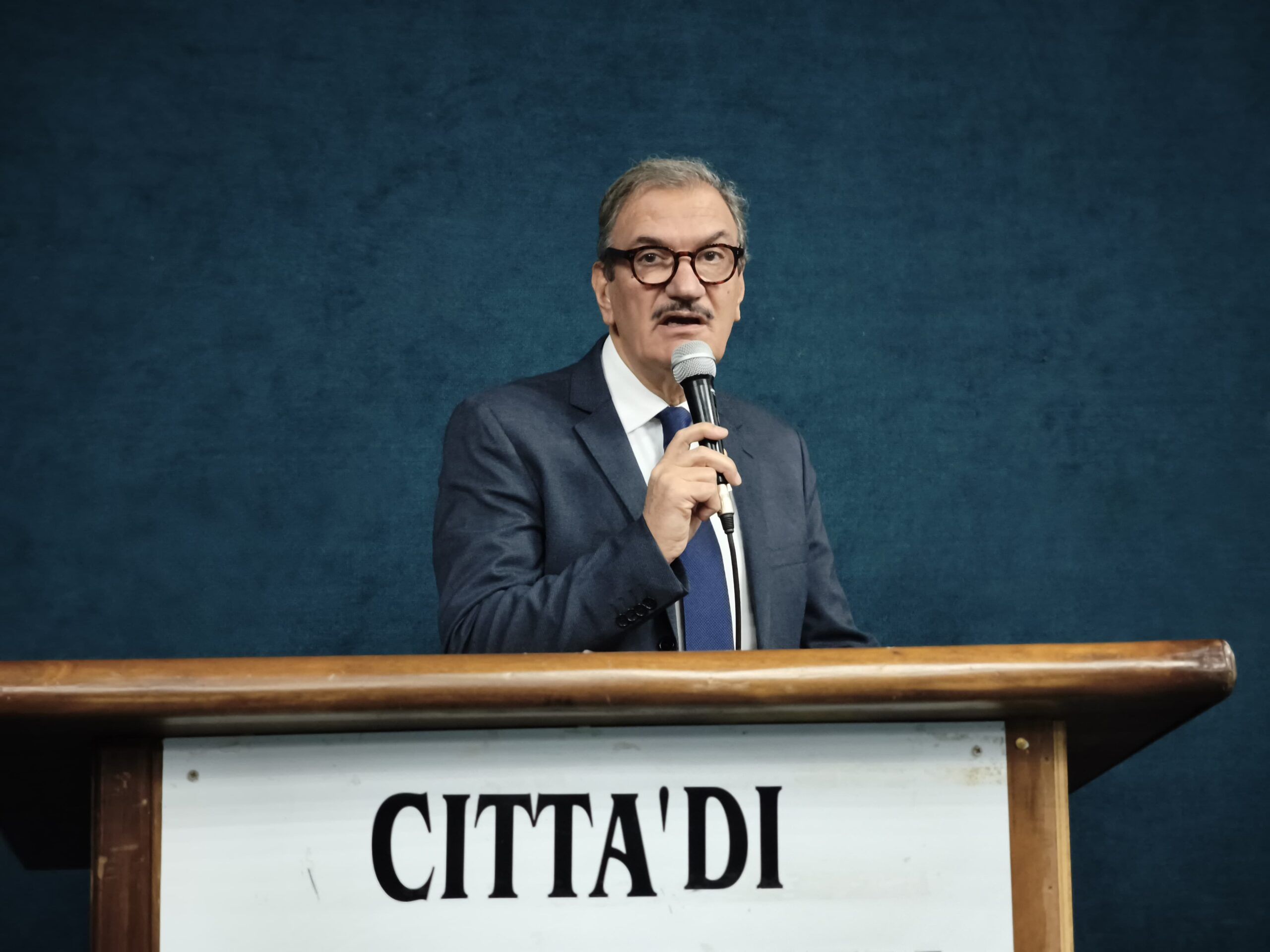 Morte di Francesco Mirabelli, parla il sindaco Romeo: «Mi ha addolorato profondamente» – VIDEO