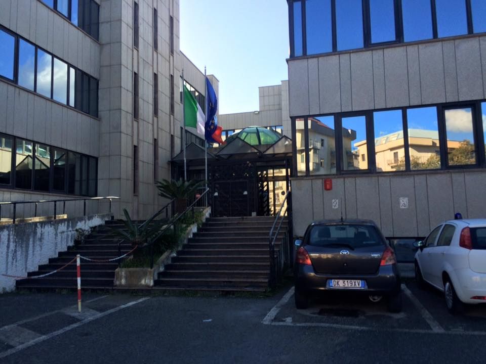 Catanzaro, “Affari di famiglia”: coppia mantiene la responsabilità genitoriale di due minori