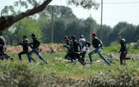 Migranti, ritrovati 15 minori in fuga